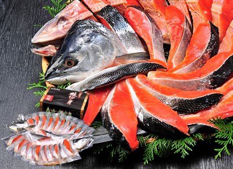 塩紅鮭「低温熟成造り」1.5kg（甘塩仕立て・個別包装）