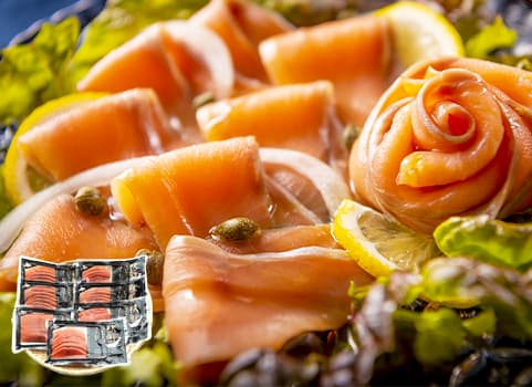 北海道日高沖 秋鮭スモークサーモン 70g×7パック